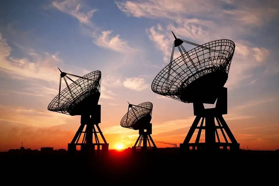 Обложка © Shutterstock / FOTODOM / TebNad