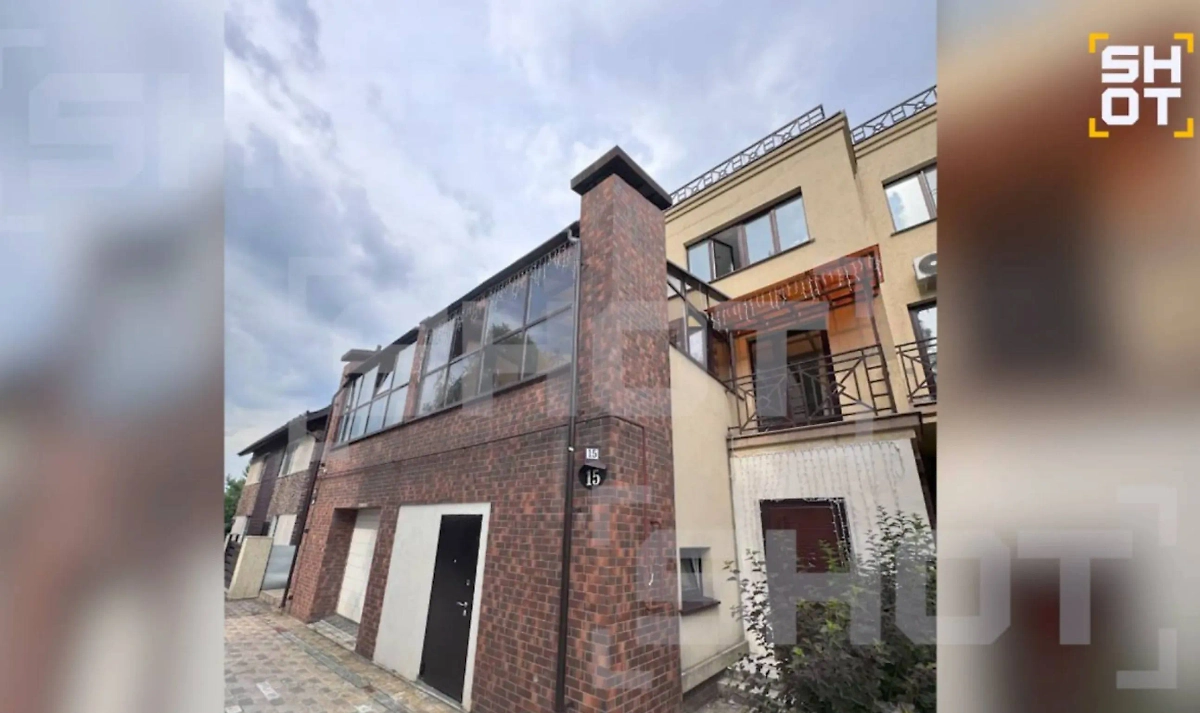 Дом семьи Попова. Фото © SHOT