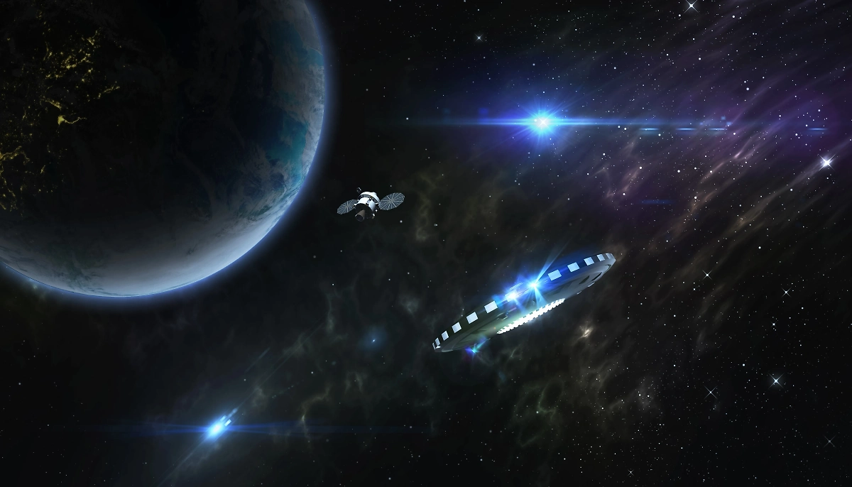 Итак, комета 3I/ATLAS оказалась вовсе не кометой. Что будем делать? Очередной фильм Ларса фон Триера? Фото © Shutterstock / FOTODOM / Papafox