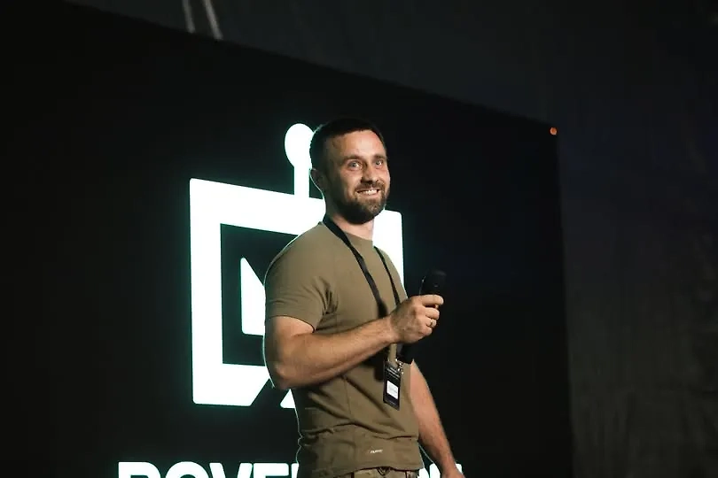 Богдан Змий. Обложка © Facebook (Соцсеть запрещена в РФ; принадлежит корпорации Meta, которая признана в РФ экстремистской) / Наталка Єлізарова