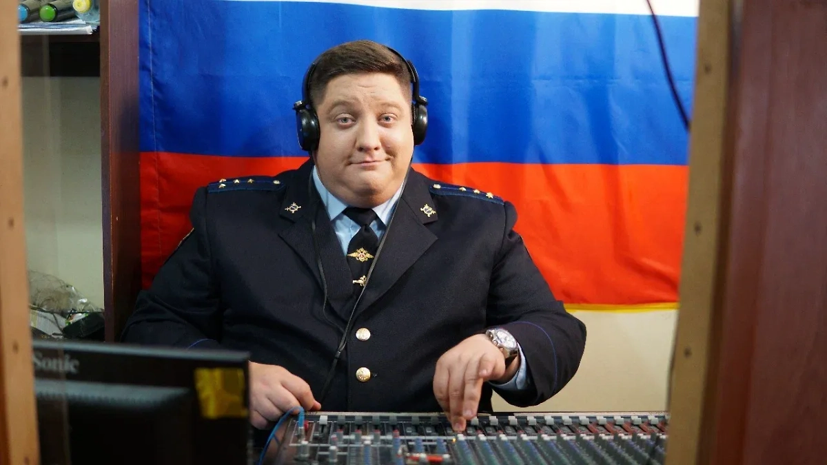 Обложка © Кадр из фильма «Полицейский с Рублёвки. Снова дома», режиссёр Илья Куликов/ Kinopoisk