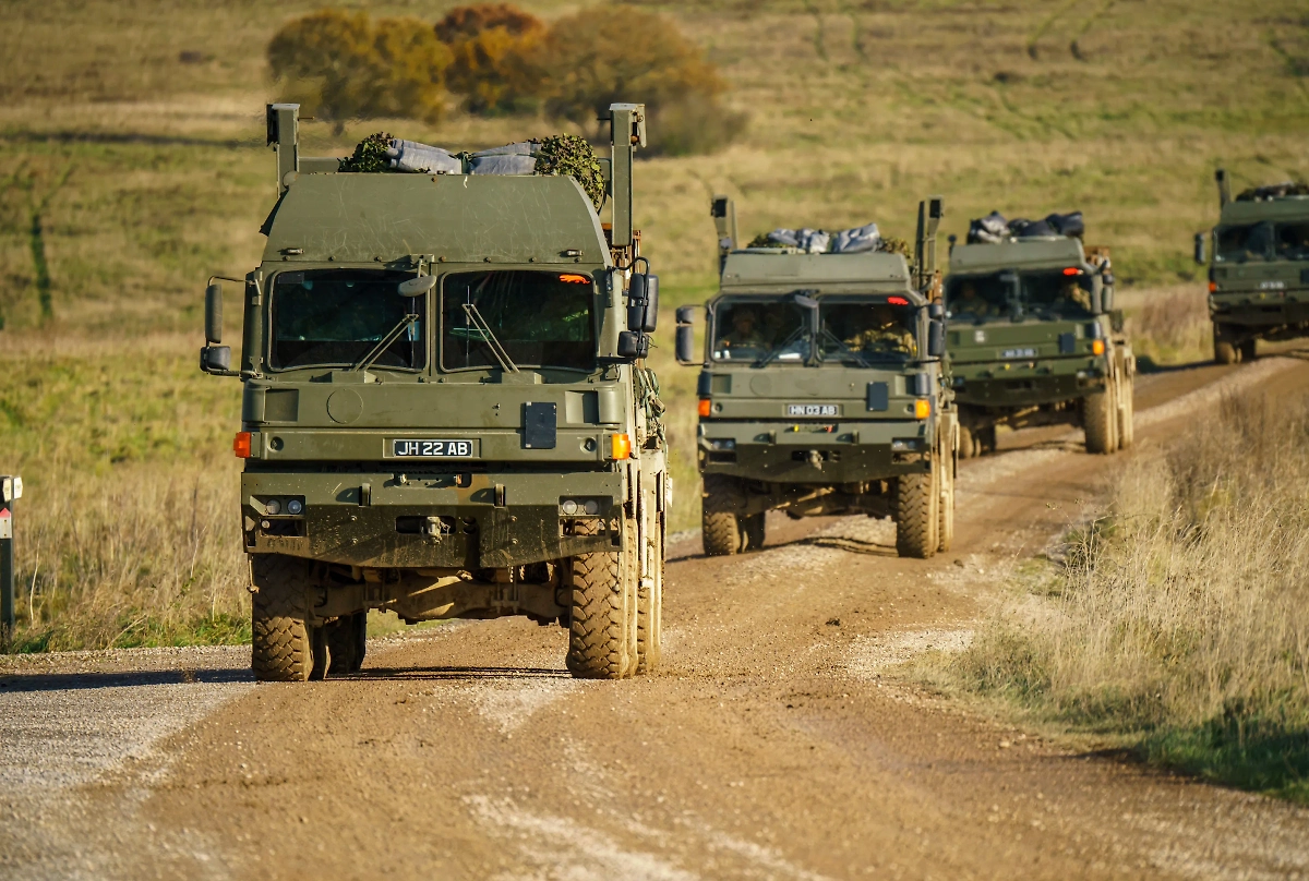 Обложка © Shutterstock / FOTODOM / Martin Hibberd