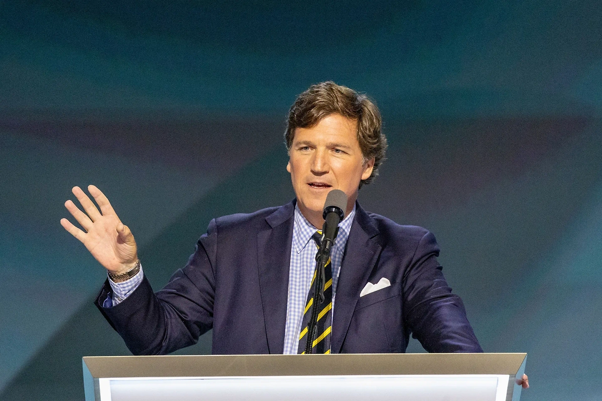 Обложка © Shutterstock / FOTODOM / Maxim Elramsisy