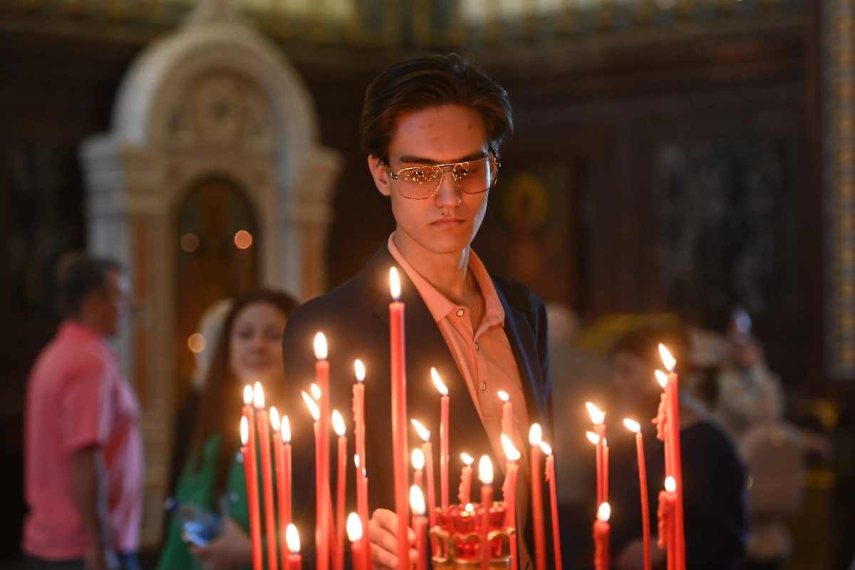 Церковный календарь — православные праздники ноября 2025 года, какой из них посвящён памяти усопших? Фото © Life.ru