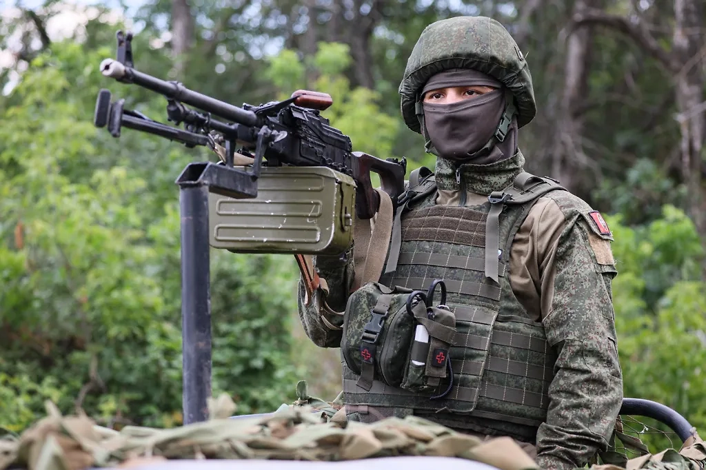 Армия России завершает освобождение Красноармейска. Обложка © ТАСС / Александр Река