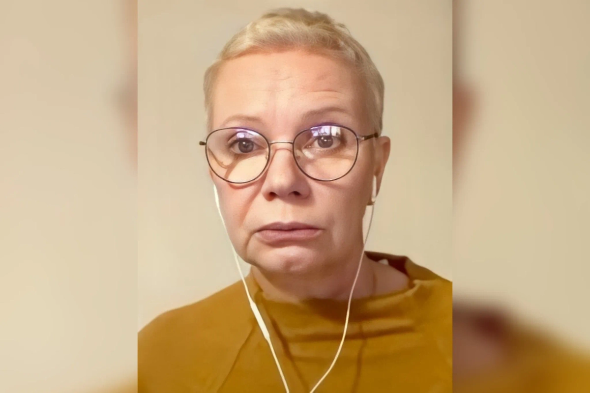 Обложка © Wikipedia / RadioNVC  Народная Волна Чикаго