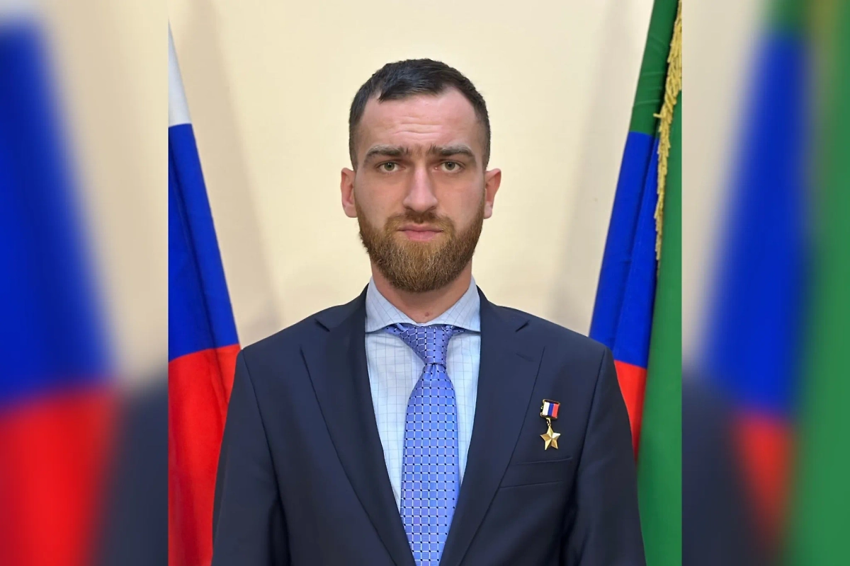 Темирлан Абуталимов. Обложка © Правительство Республики Дагестан