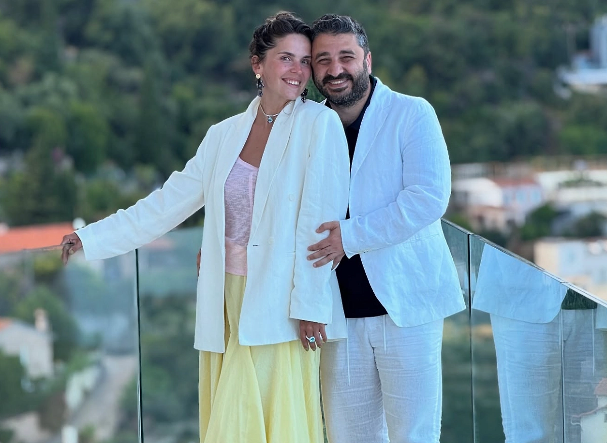 Лиза Моряк с мужем. Обложка ©  Instagram (признан экстремистской организацией и запрещён на территории Российской Федерации)/ sarik_andreasyan