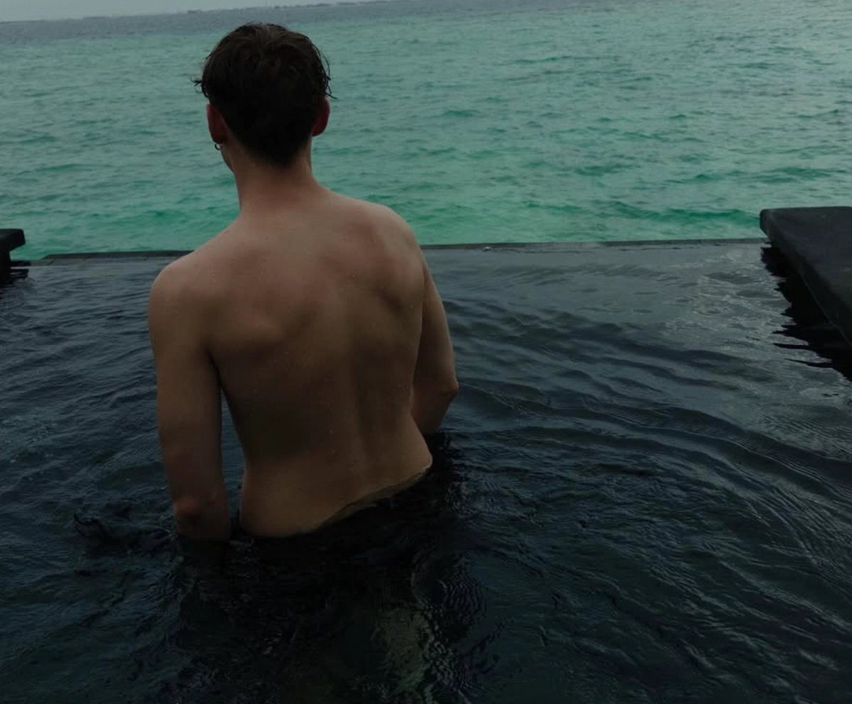 Дмитриенко в отпуске. Фото © Instagram (признан экстремистской организацией и запрещён на территории Российской Федерации)/ dmitrienko_vanya