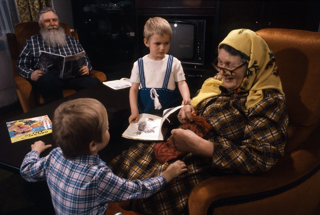 Советская школа здоровья: чему нас могли бы научить бабушки и дедушки в 2025 году? Фото © ТАСС / Виктор Садчиков