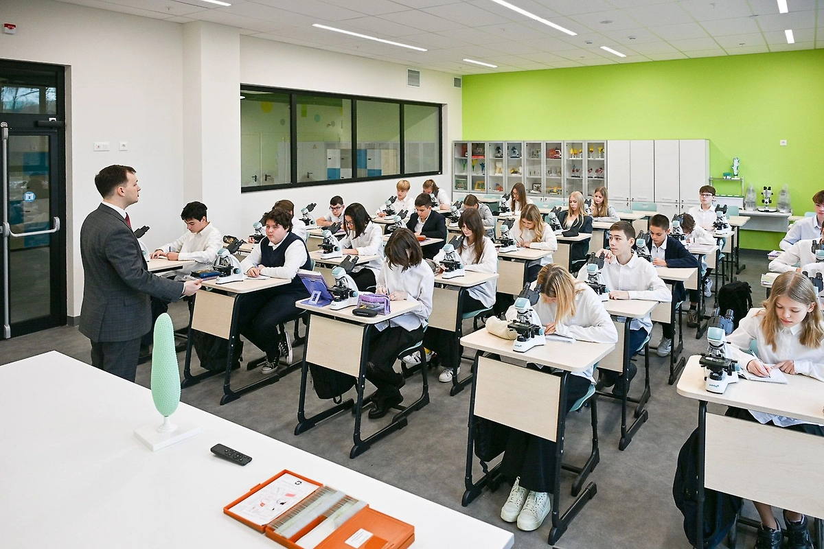 Обложка © Пресс-служба мэра и Правительства Москвы / Максим Мишин