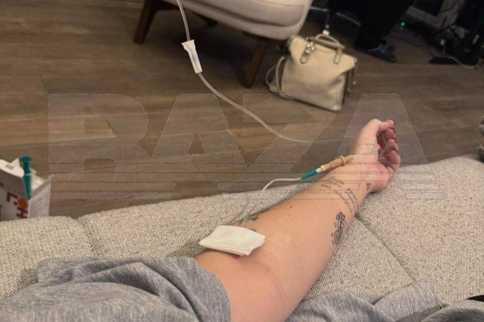 После длительного кашля у блогера Джарахова обнаружили односторонюю пневмонию. Фото © Baza