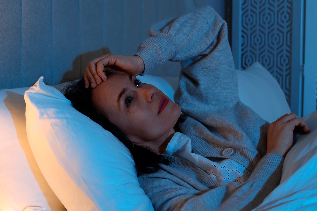 Проигрывать в голове сценки вашего позора перед сном тоже вредная привычка. Фото © Shutterstock / FOTODOM / New Africa