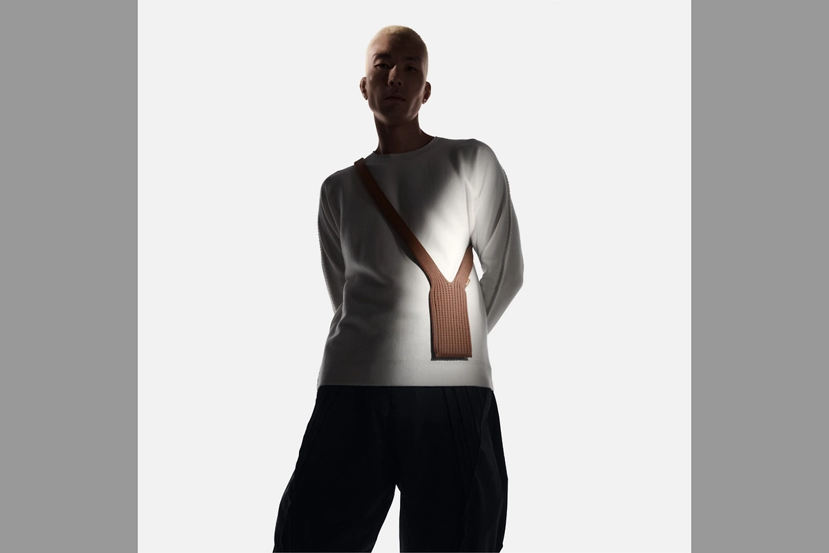 iPhone Pocket. Обложка © Apple