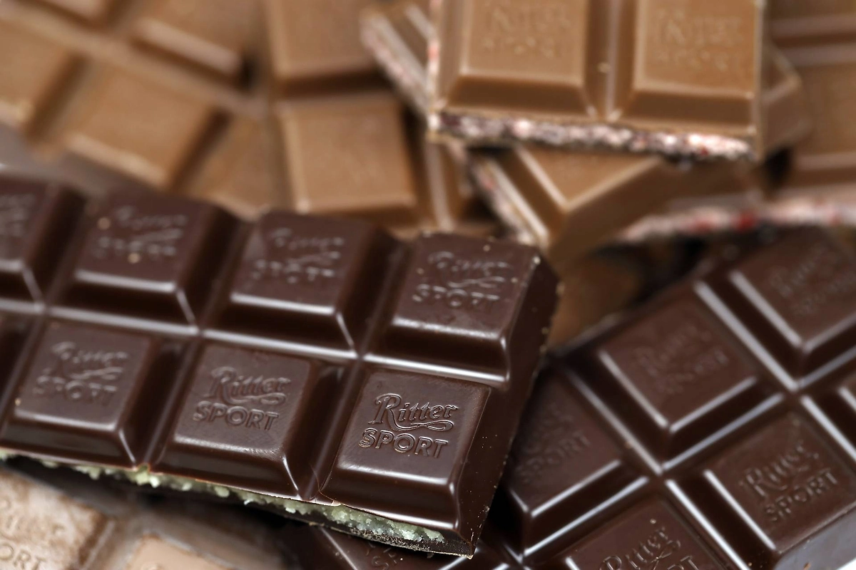 Теобромин для собак и кошек невероятно опасен. Он содержится в шоколаде. И в какао. Фото © Shutterstock / FOTODOM / Mehaniq