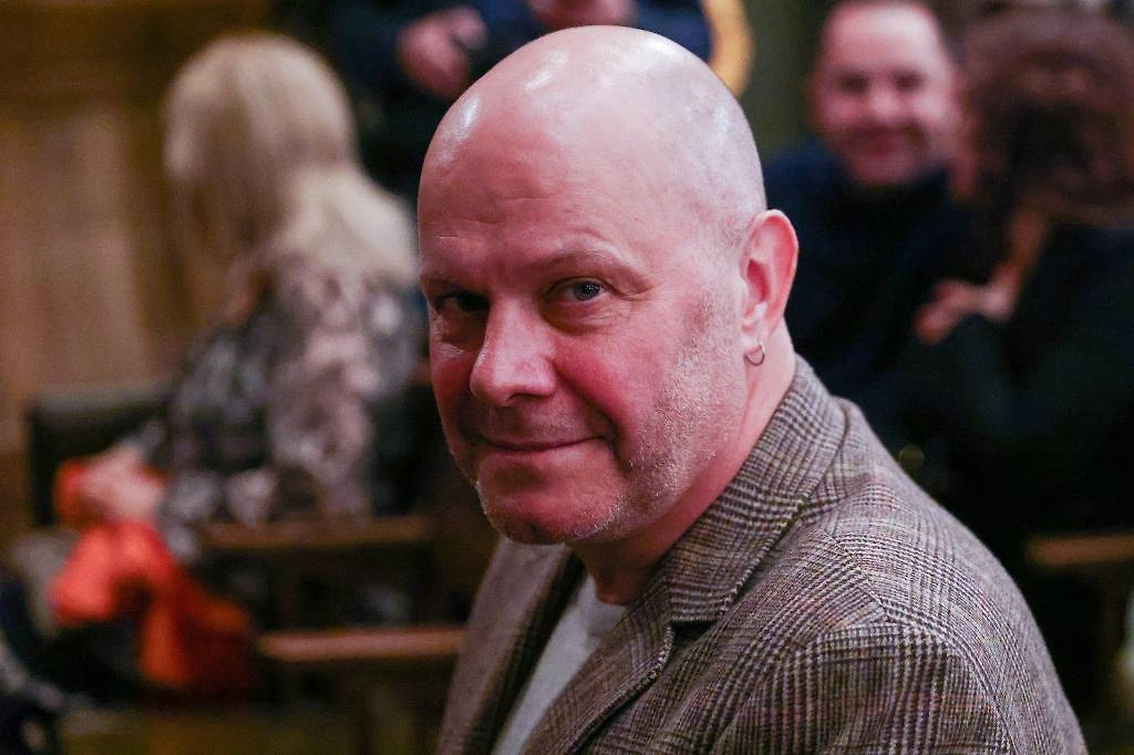 Алексей Кортнев осудил Россию и выступил на Кипре перед беглой Пугачёвой. Фото © ТАСС / Сергей Карпухин