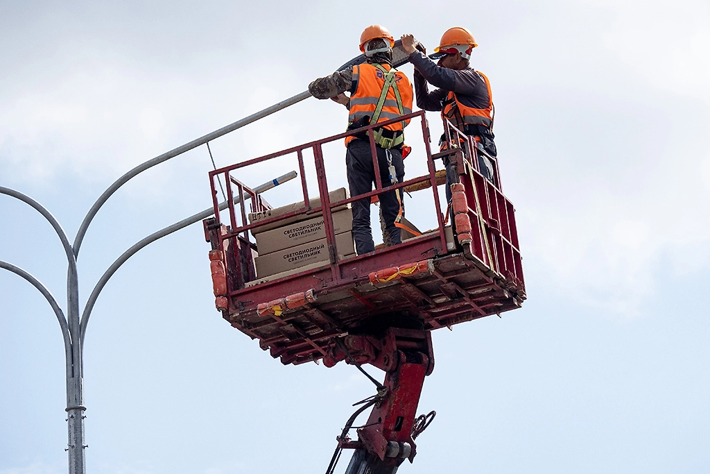 Обложка © ТАСС / Андрей Титов / Бизнес Online