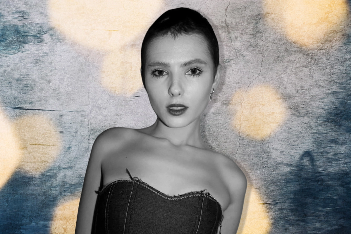 Ира Небога — какой рак был, сколько было лет. Коллаж © Life.ru. Обложка © Instagram (признан экстремистской организацией и запрещён на территории Российской Федерации) / neneboga, © Freepik