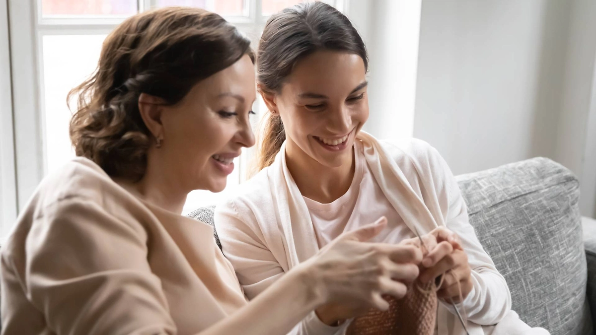 Кто отмечает именины 20 ноября, что можно и нельзя делать в этот день. Фото © Shutterstock / FOTODOM / fizkes