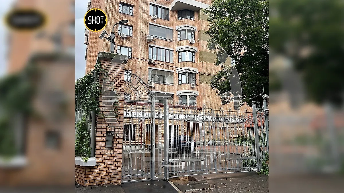 ЖК «Ксеньинский», где находятся спорные апартаменты Ларисы Долиной. Фото © Telegram / SHOT