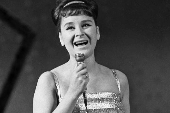 «Пусть всегда будет солнце», «Ай-люли», песня про чёрного кота... Они принесли Тамаре Миансаровой всесоюзную славу. И не только! Фото © РИА Новости / Виктор Ахломов