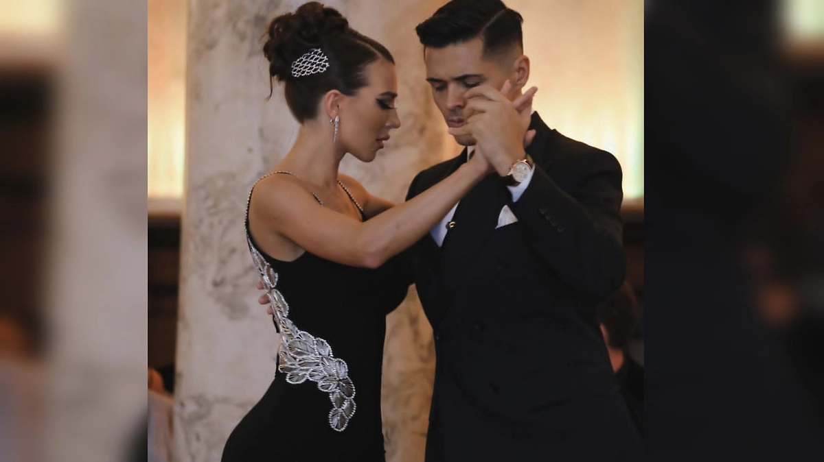 Ходили слухи, что Лерчек закрутила роман с танцором, ещё будучи в браке. Фото © Instagram (признан экстремистской организацией и запрещён на территории Российской Федерации) / im_lu_