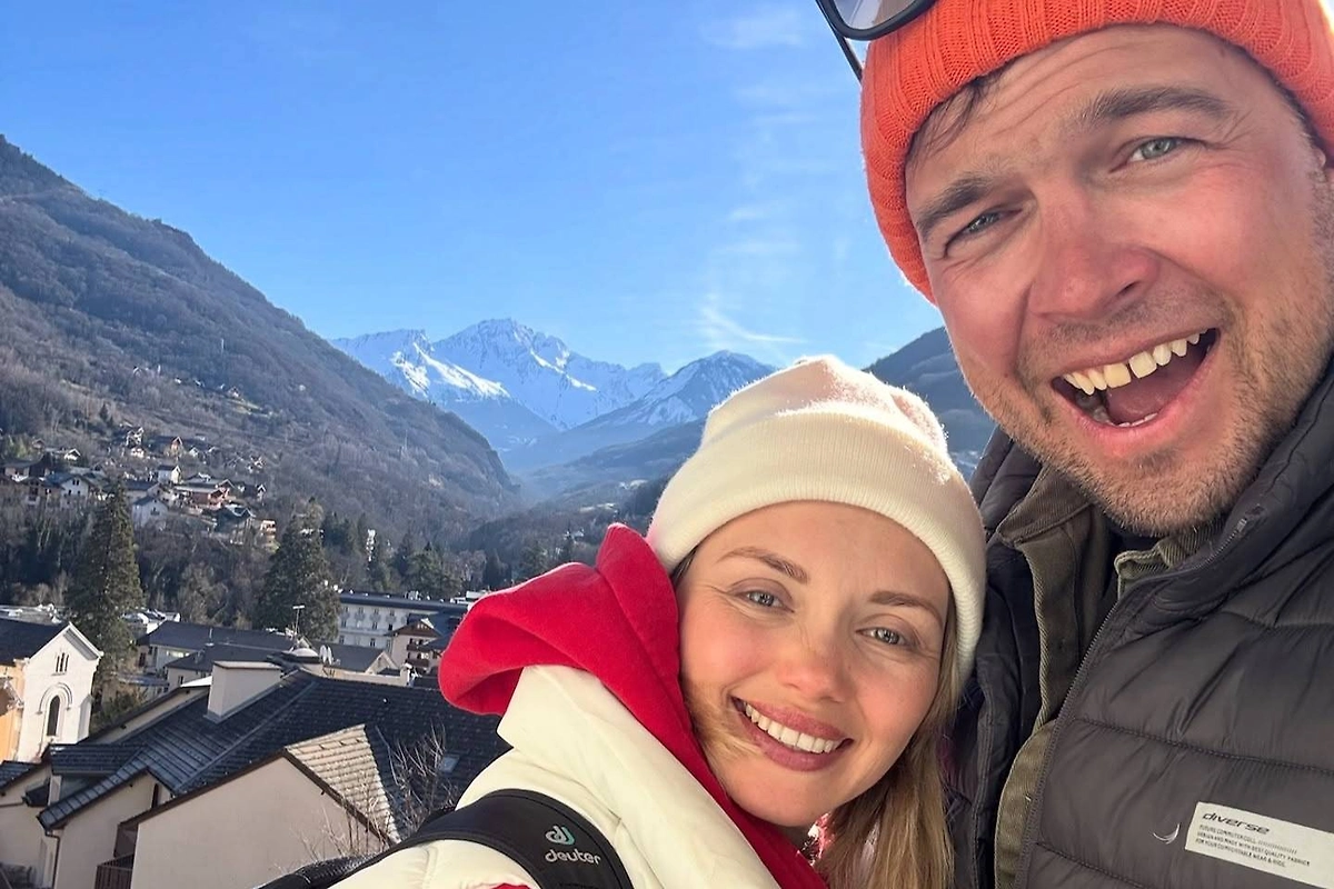 Ольга Кузьмина нашла судьбу в лице гида. Фото © Instagram (признан экстремистской организацией и запрещён на территории Российской Федерации) / kuzmummy