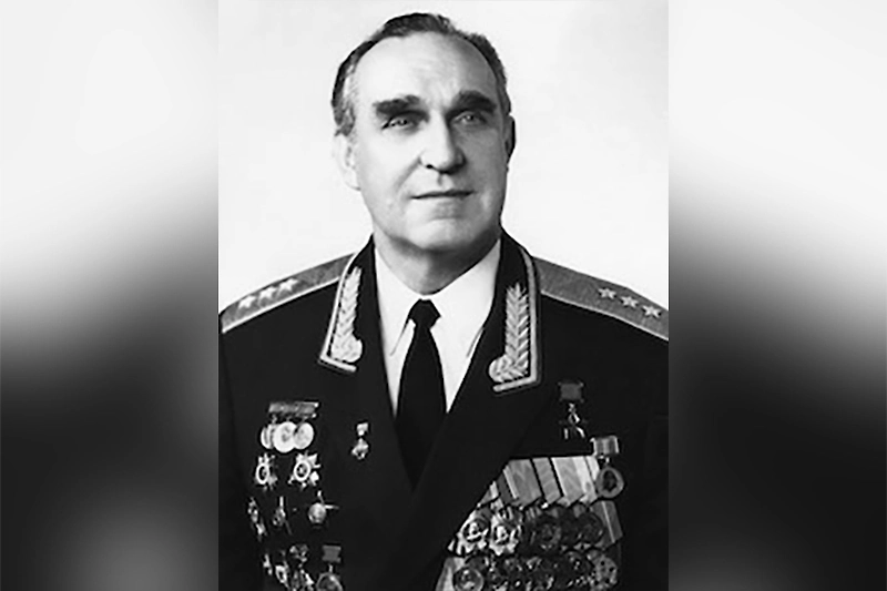 Ликвидатор аварии на Чернобыльской АЭС Герой Советского Союза Владимир Пикалов. Фото © warheroes