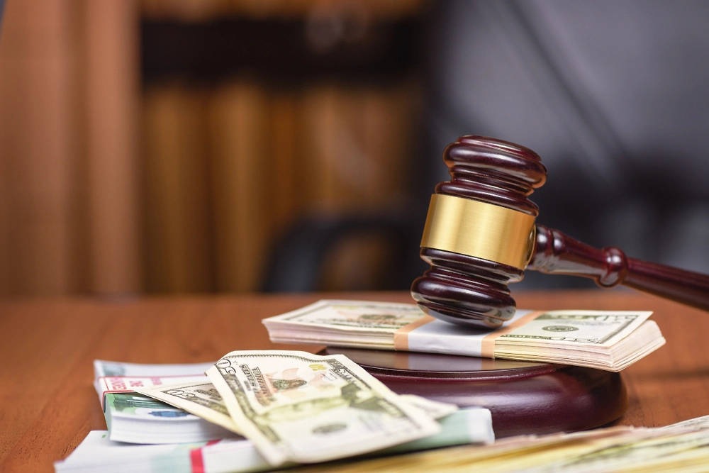 Политический прогноз на декабрь 2025: что ждёт Украину и Европу. Фото © Shutterstock / FOTODOM / Prilutskiy