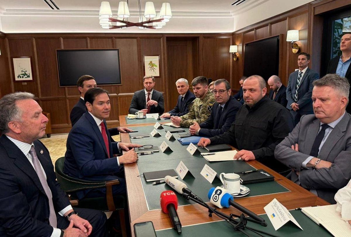 Обложка © Рустем Умєров / Rustem Umerov