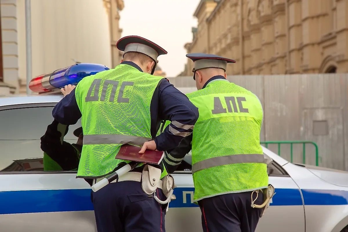 Обложка © Shutterstock / FOTODOM / Nick N A