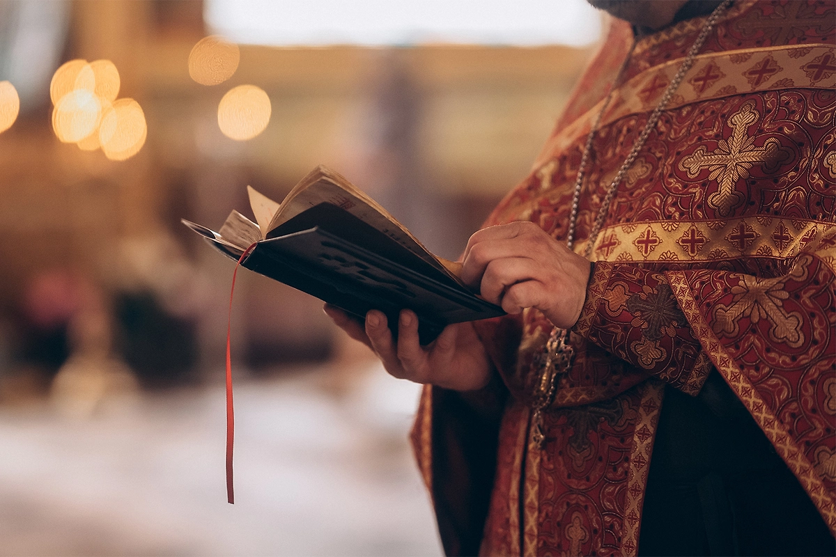 12 самых сильных молитв за здравие — тексты для ежедневного чтения. Фото © Shutterstock / FOTODOM / vladee