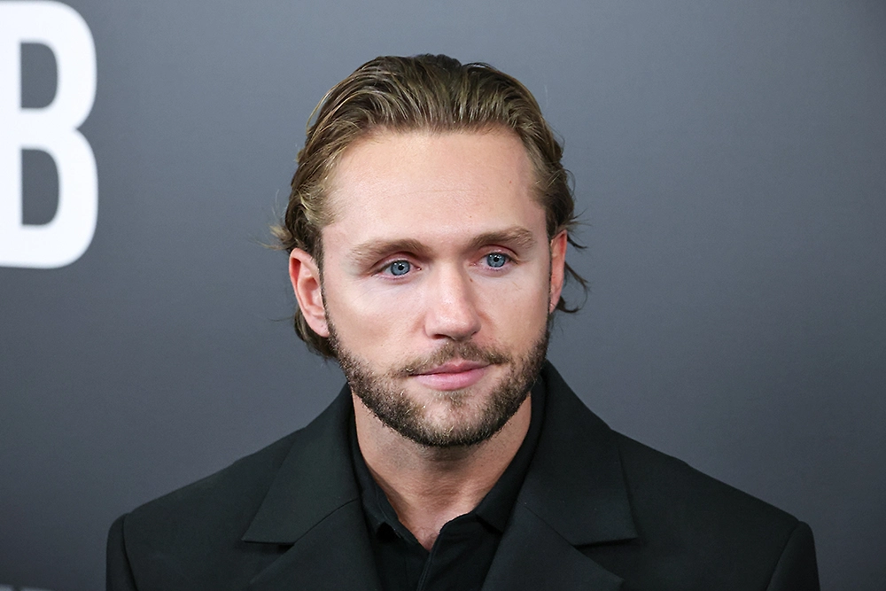 Влад Соколовский. Обложка © ТАСС / Евгений Мессман