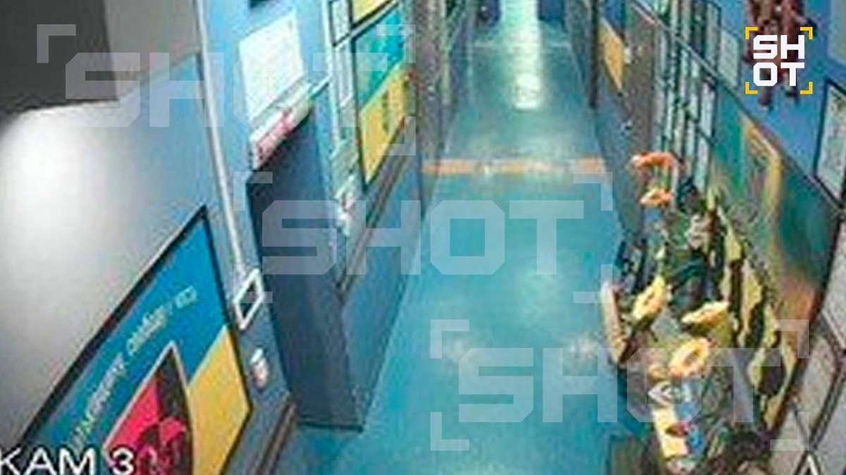 Фото с камеры видеонаблюдения с территории порта. Фото © Telegram / SHOT