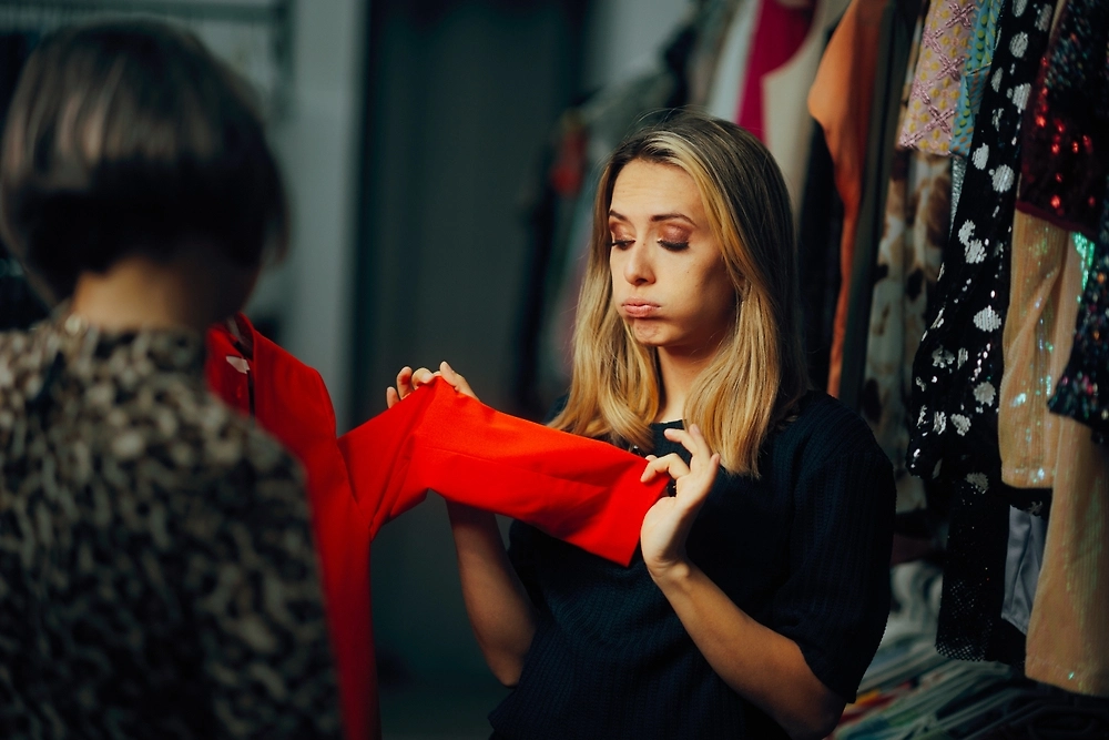 Подарочные сертификаты в декабре: можно ли вернуть деньги за сертификат или купленный новый товар. Фото © Shutterstock / FOTODOM / Nicoleta Ionescu