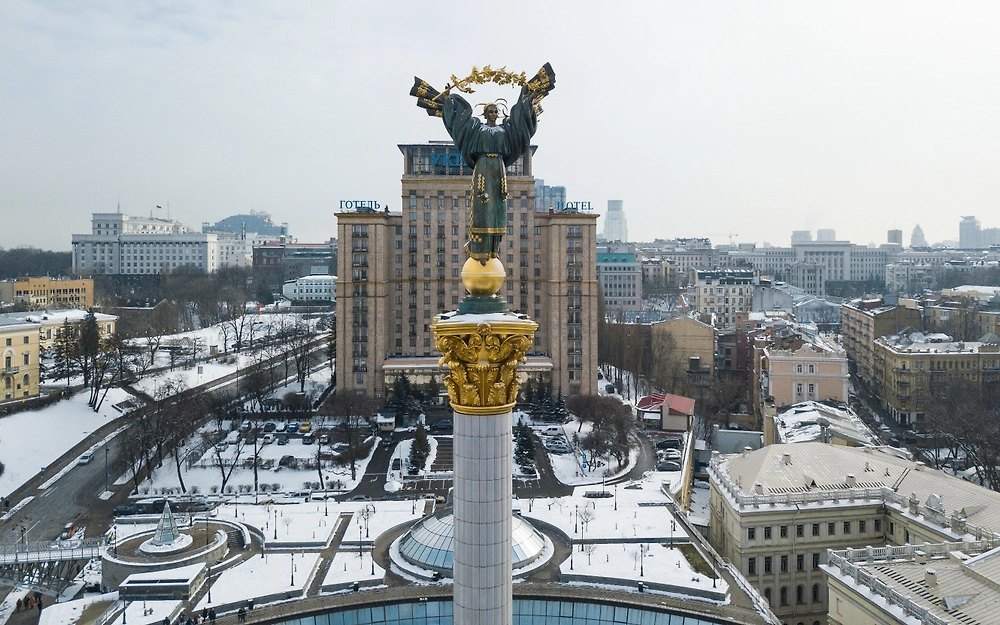 Обложка © Shutterstock / FOTODOM / hurricanehank