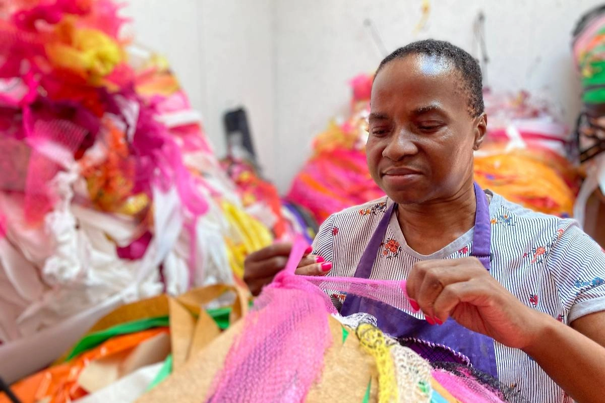 Ннена Калу. Обложка © Facebook (признан экстремистской организацией и запрещён на территории Российской Федерации) / Tate