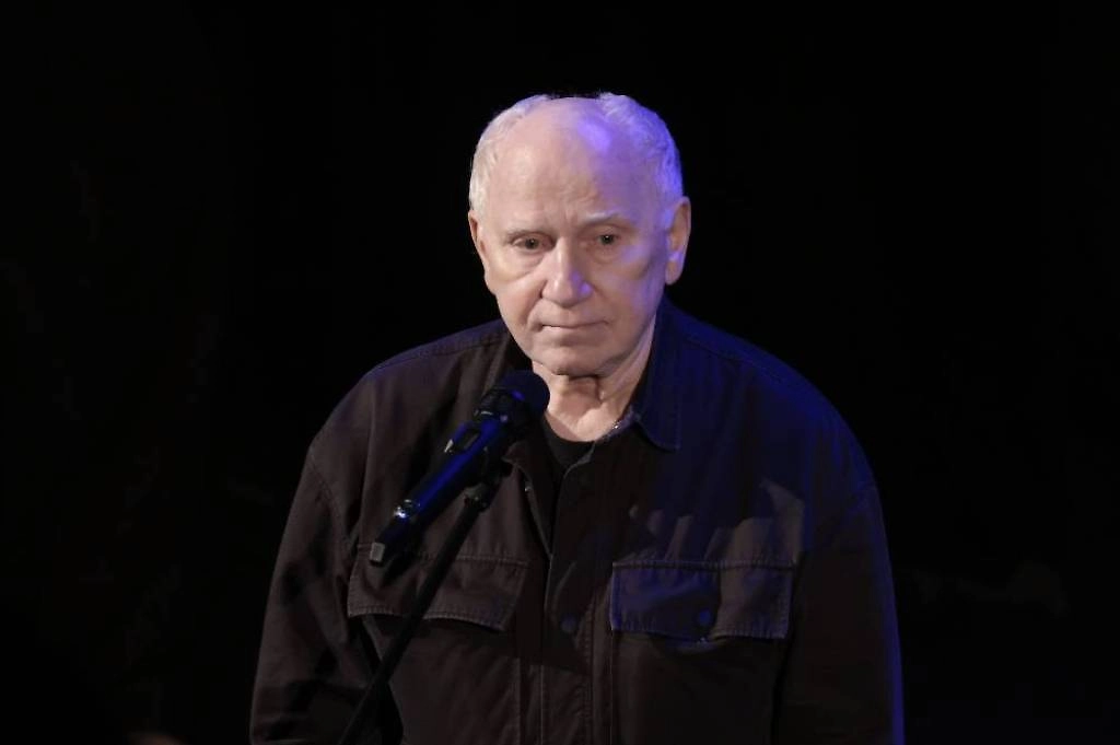 Обложка © ТАСС / РБК / Михаил Гребенщиков