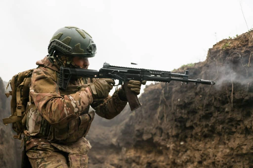 Армия России уничтожает позиции ВСУ в районе Глушковки. Обложка © ТАСС / Александр Река