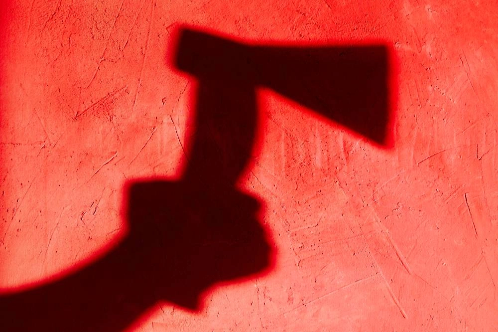 Обложка © Shutterstock / FOTODOM / L.Kora