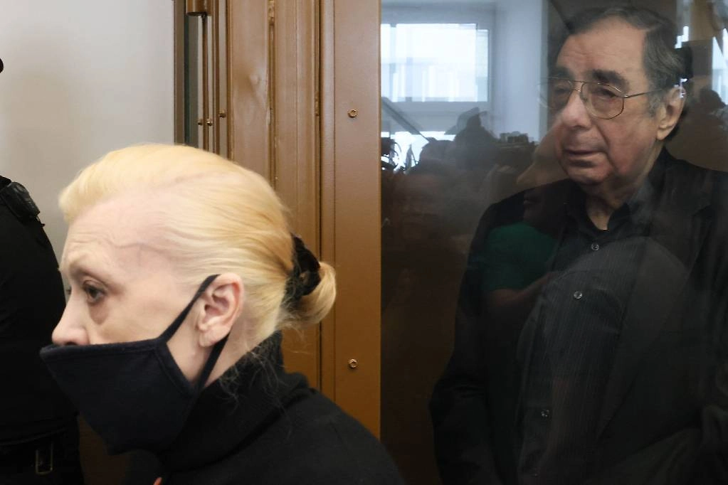 Юрист Михаил Цивин и актриса Наталья Дрожжина. Обложка © Александр Щербак/ТАСС