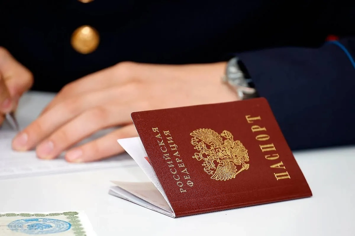 Обложка © Shutterstock / FOTODOM / Videographer_42