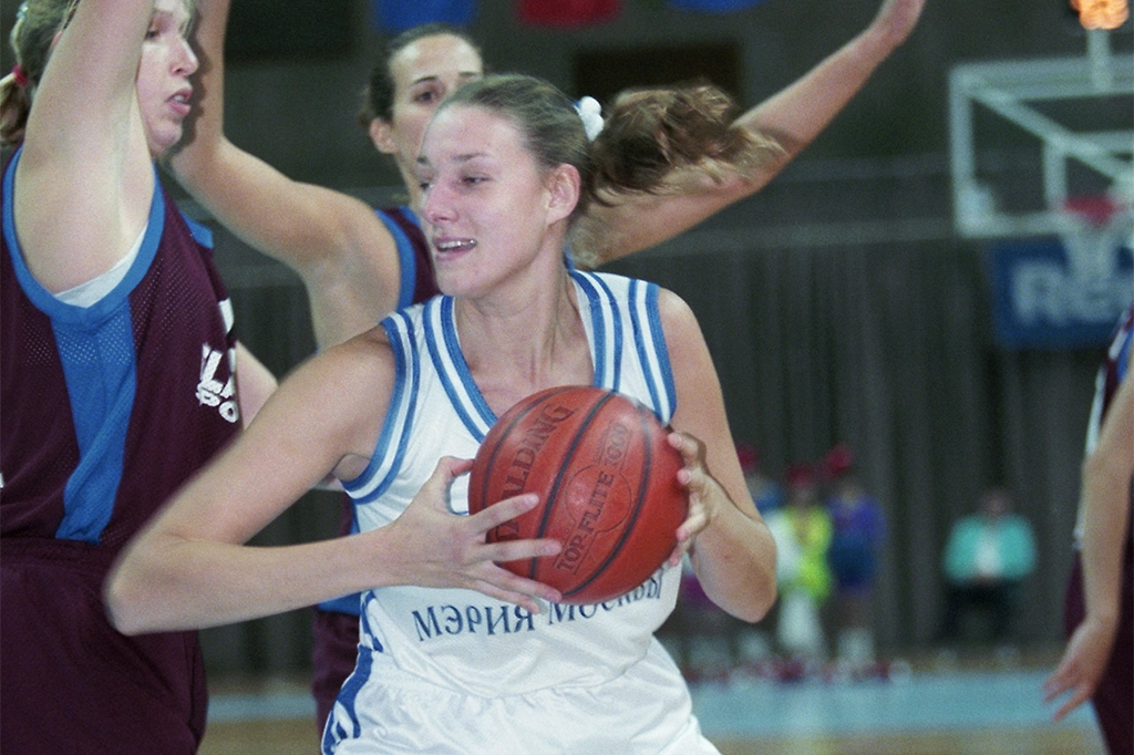 Баскетболистка Мария Калмыкова родилась в Год Земляной Лошади 1978. Играла в «Динамо» и «Спартаке». Фото © ТАСС / Игорь Уткин 