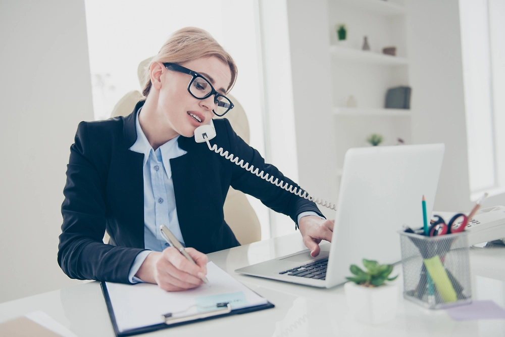 Желание уволиться после Нового года: причины и решения. Фото © Shutterstock&nbsp;/ FOTODOM / Roman Samborskyi