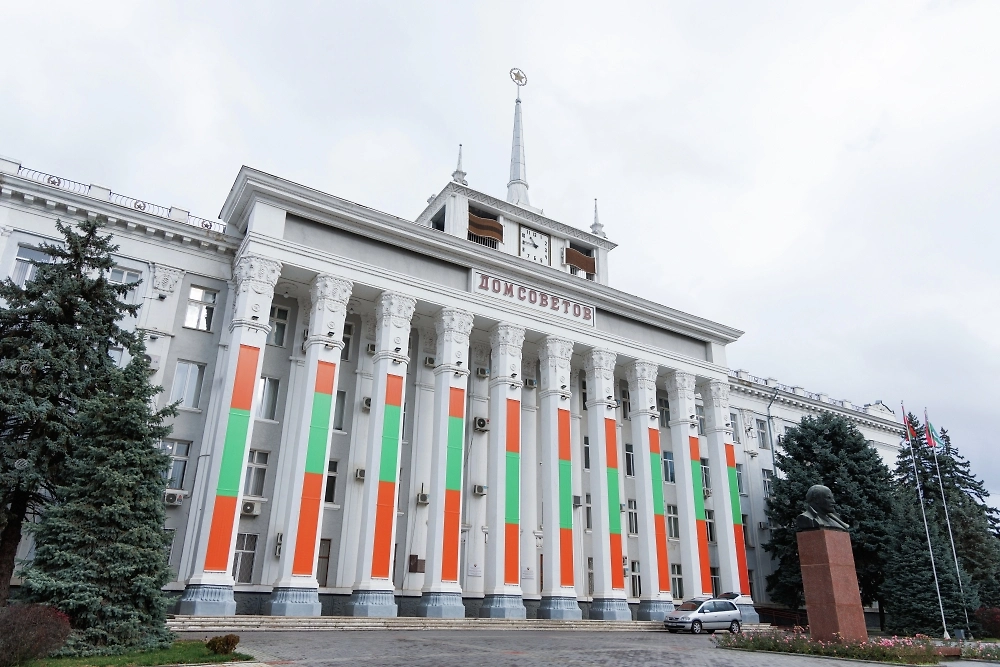 Обложка © РИА Новости / Артем Кулекин