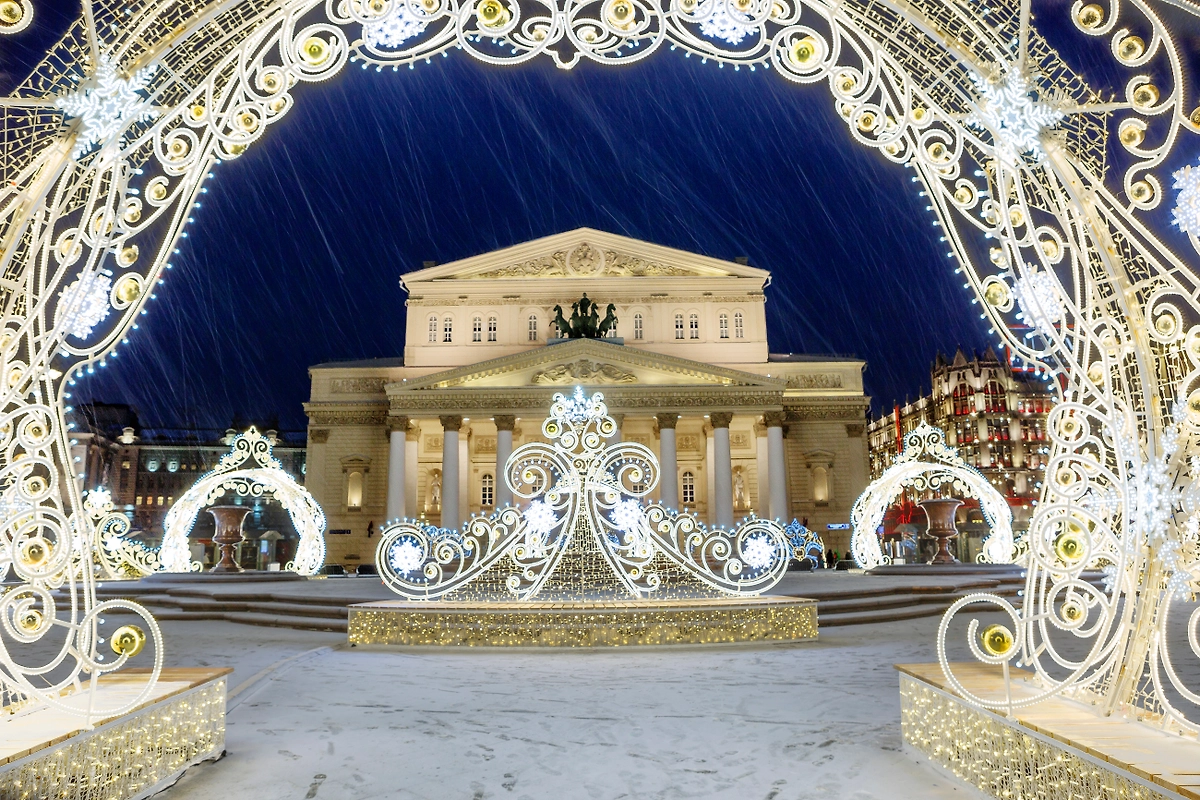 Эмоциональные подарки маме на Новый год: впечатления вместо вещей. Фото © Shutterstock / FOTODOM / Galina Savina