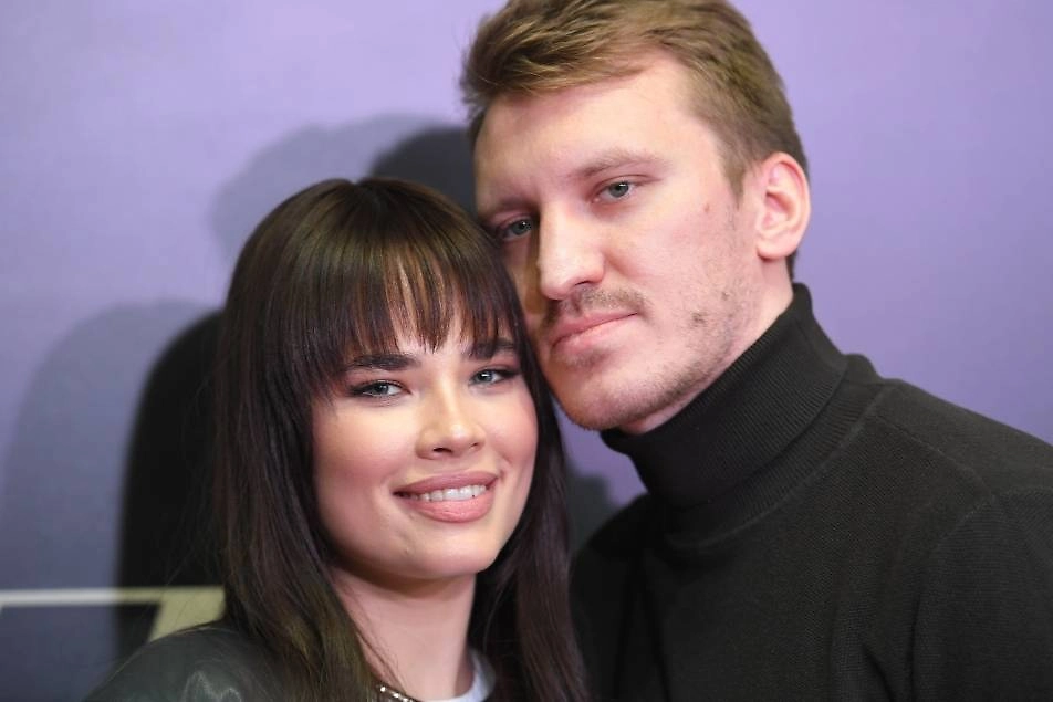 Актриса и юмористка Ася Резник рассталась с мужем, режиссёром Ильёй Аксёновым. Фото © РИА «Новости» / Светлана Шевченко