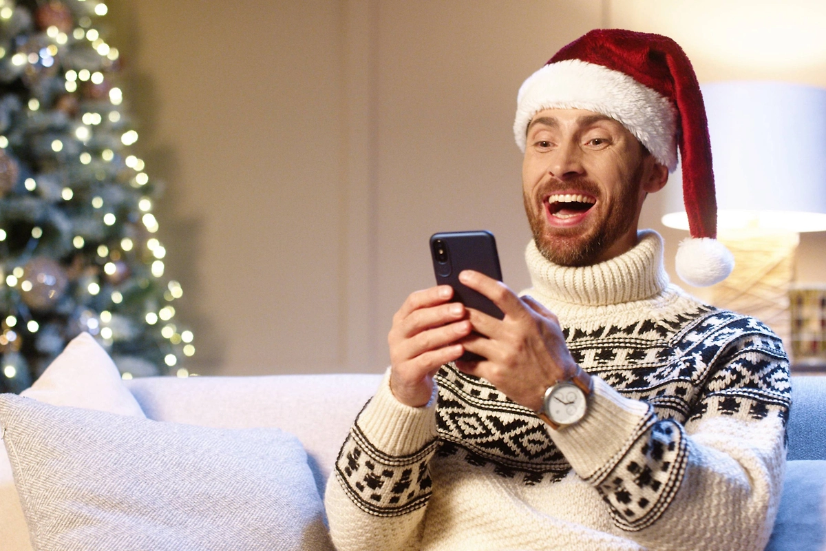 Оператор обнулил стоимость мобильного интернета. Обложка © Shutterstock / FOTODOM / My Agency