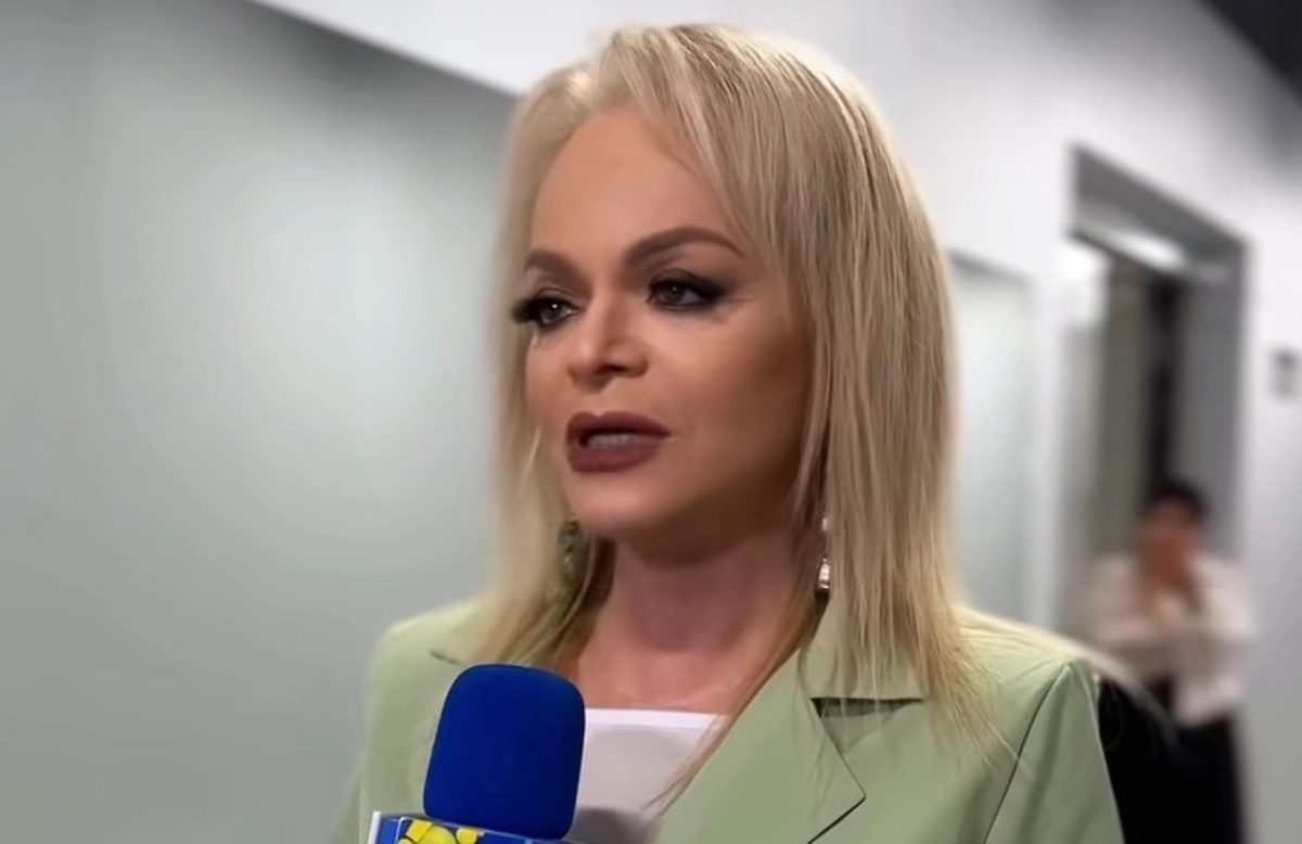 Обложка © Instagram (признан экстремистской организацией и запрещён на территории Российской Федерации) / larisa.dolina.official