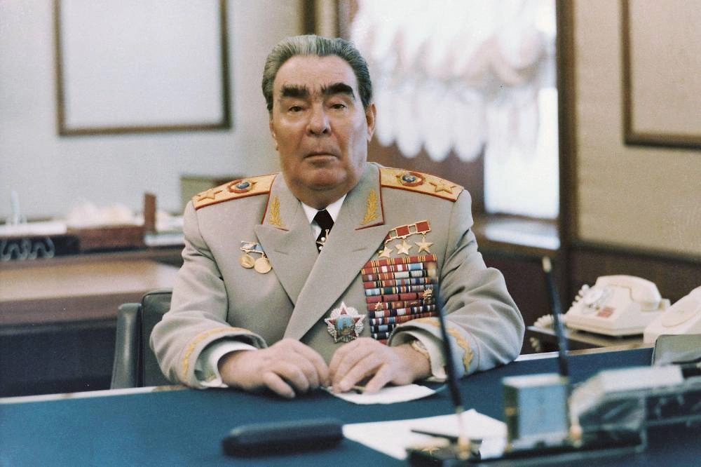Леонид Ильич Брежнев: самые интересные факты из жизни генсека СССР